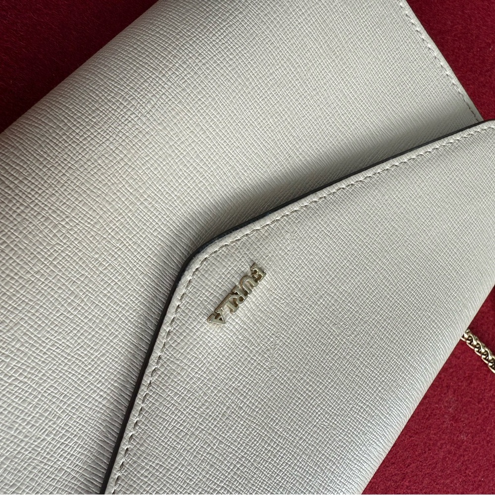 Furla Cream Crossbody Bag with Gold Chain - Picture 2 of 14